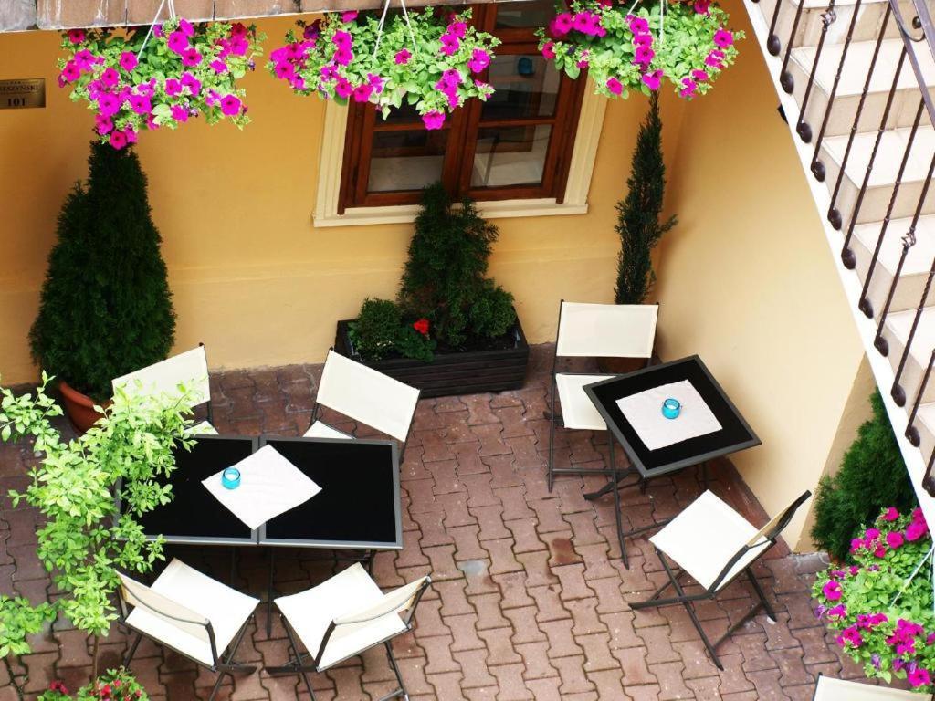 Hotel Cieszynski Centrum Cieszyn  Exteriör bild